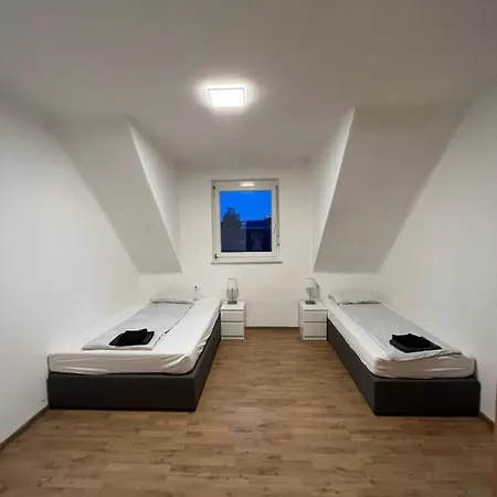 Huge Bbq Garden 2, Spacious Flat, Ac, Free Parking 2 * Ljubljana
