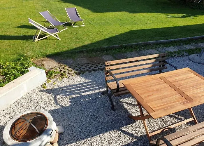 Huge Bbq Garden 2, Spacious Flat, Ac, Free Parking 2 Apartament *